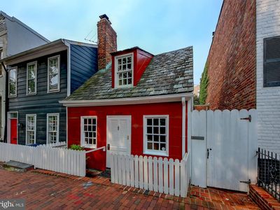 1222 28th St NW, Washington, DC, 20007