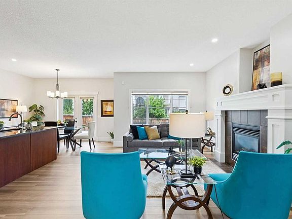 3rd image of 257 W Cougartown Cir SW