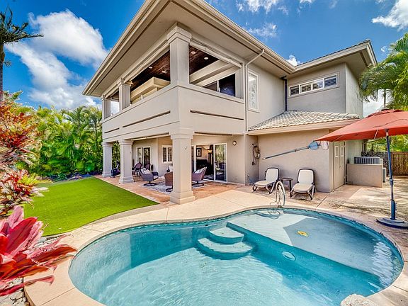 2nd image of 302 Kahana Ridge Dr