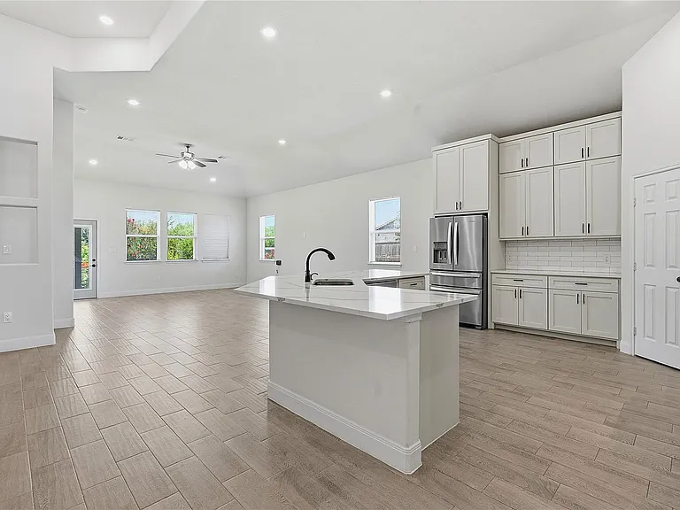 112 Margarita Dr — Photo 8