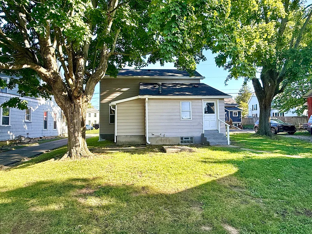 9 Chillicothe Avenue - 1 — Photo 2
