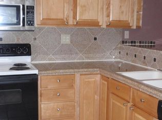 1049 N Firewood Pl, Tucson, AZ 85748