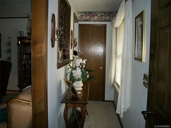3rd image of 1504 Larkspur Ct