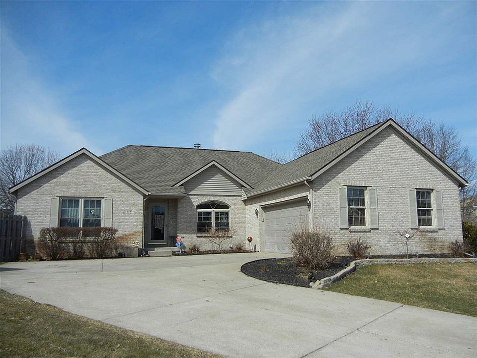 1st image of 1321 Fairfax Dr