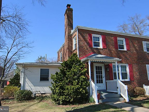 2nd image of 501 Vine St