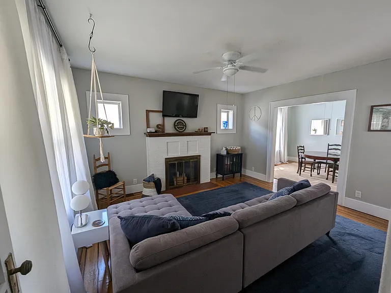 1800 Storrs Ave — Photo 8