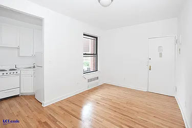 Rented by LC Lemle Real Estate Group