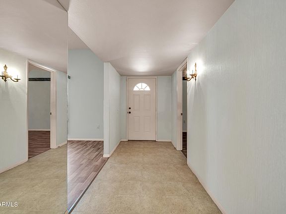 5th image of 16630 N MEADOW PARK Drive