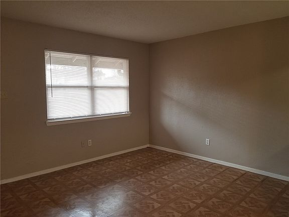 5th image of 5213 Tahoe Trl APT D