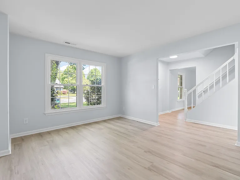 2417 Bernadotte Ct — Photo 8