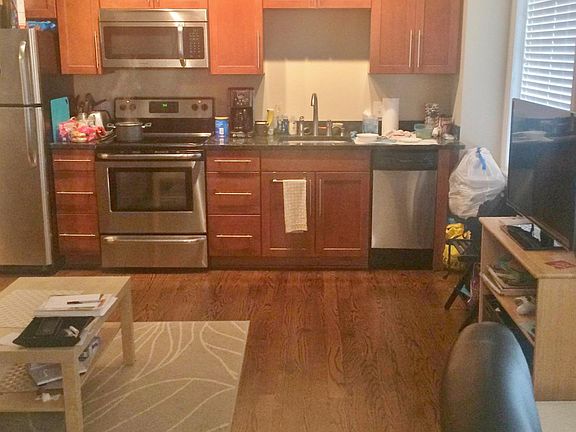 2nd image of 611 S Jefferson St APT 914