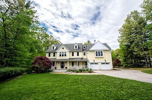 1st image of 29 Birchwood Ln