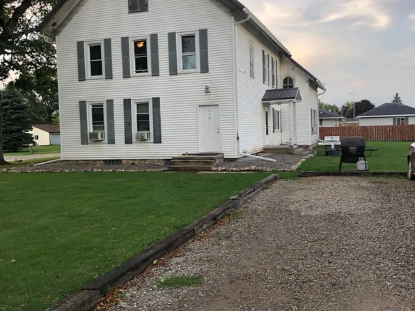 132 W Sanborn Ave APT 4, Croswell, MI 48422