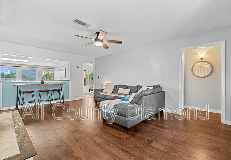 136 Colina Cir — Photo 7