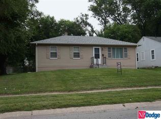 5912 Northwest Dr, Omaha, NE 68104