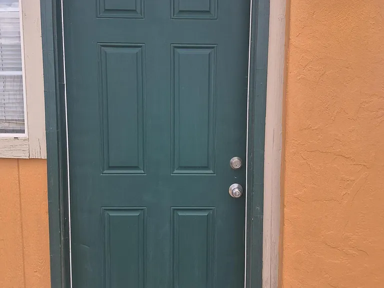 3915 Mobile Ave #3 — Photo 2