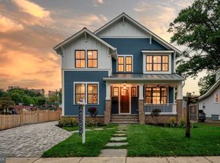 110 E Raymond Ave, Alexandria, VA 22301