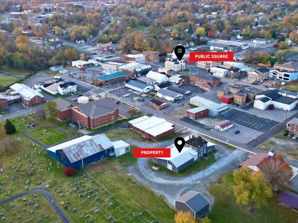 210 Merchant St, Columbia, KY 42728