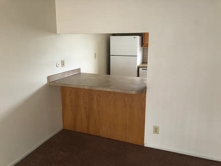 2255 Congo St — Photo 10