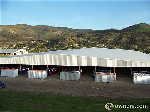 veiw from one window/stables of racetrack