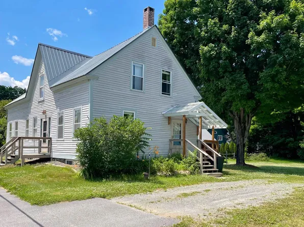 17 Main Street, Rockingham, VT 05154