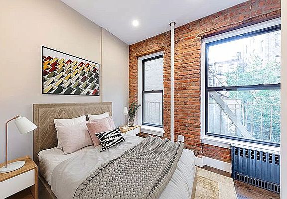 5th image of 236 E 5th St #3B