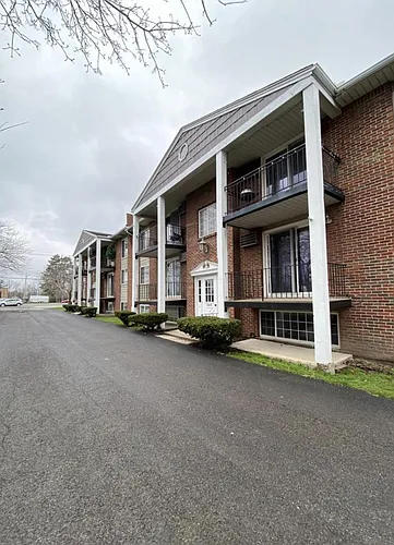 25 Logan Ave Photo 1
