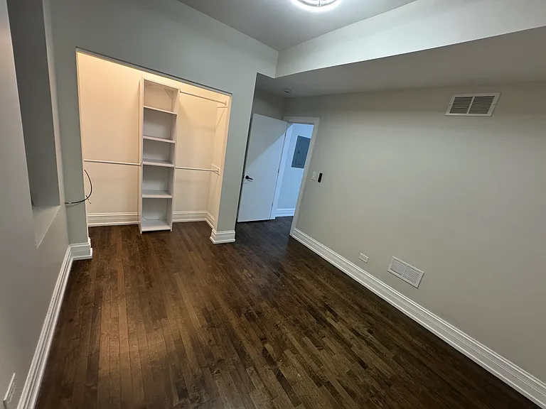3659 W Diversey Ave #1R — Photo 17