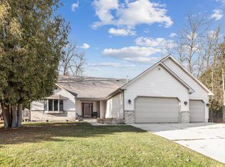 3604 Pierce Ct, Two Rivers, WI 54241