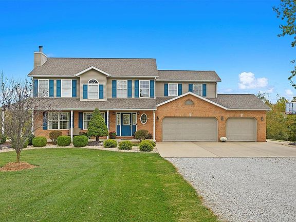 3rd image of 12 Lori Ann Ct
