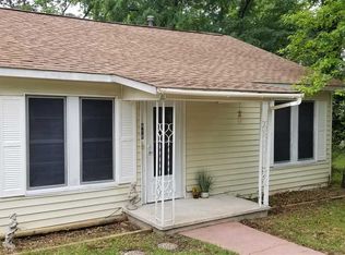 418 3rd St, Jasper, TX 75951