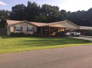 502 W Montana Ave, Bonifay, FL 32425