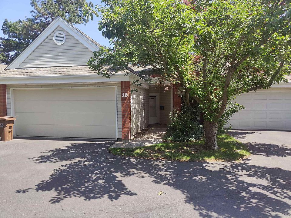 2nd image of 221 E Rockwood Blvd