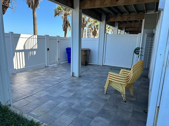 2nd image of 14901 Windward Dr APT 702