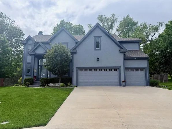 13004 Reeder St, Overland Park, KS 66213