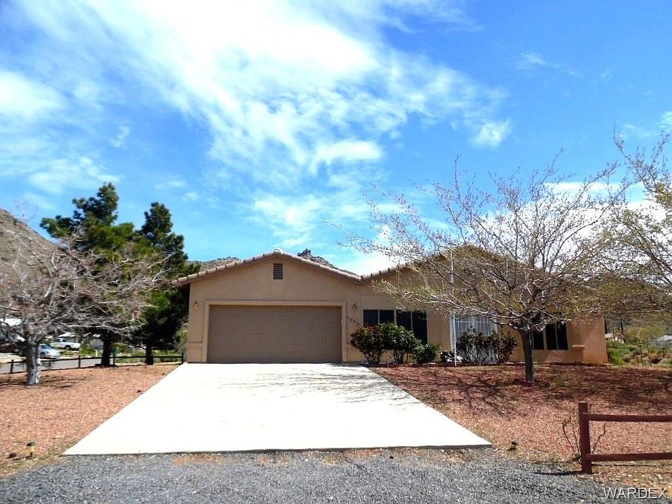 1st image of 4052 N Yucca Dr