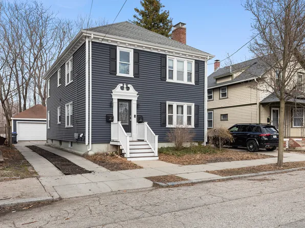 7 Hamlin St, Providence, RI 02907