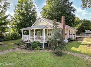 2716 New Blockhouse Rd, Maryville, TN 37803