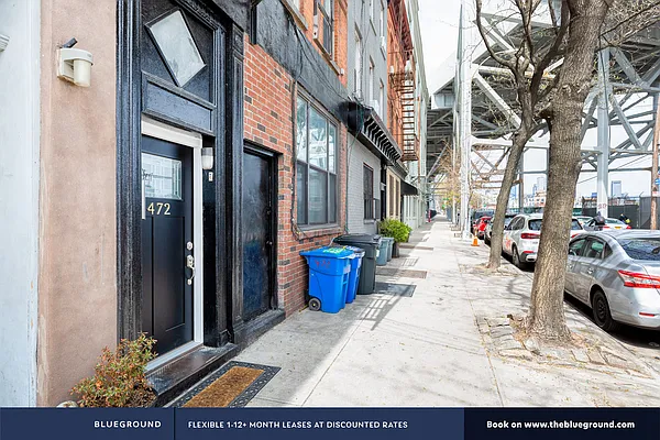 Rented by The Blueground | media 50