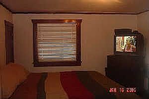 2 Bed 1 Bath Great Location