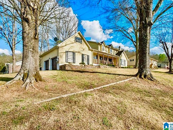 2nd image of 1439 Cabin Hill Rd