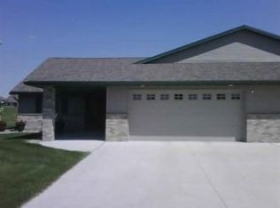 1712 Lower Trentwood Cir NE, Willmar, MN 56201