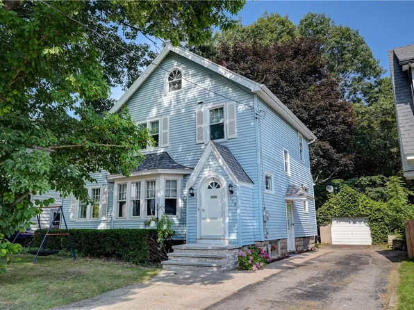 100 Walnut Park, Rochester, NY 14622