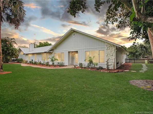 3717 SW Brassie Way, Palm City, FL 34990