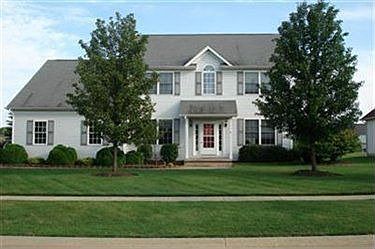 1st image of 46 Kingston Dr