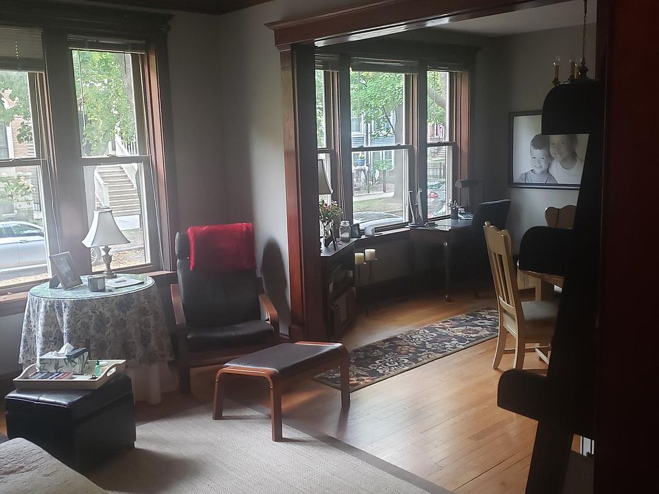 1st image of 3647 N Hamilton Ave #1