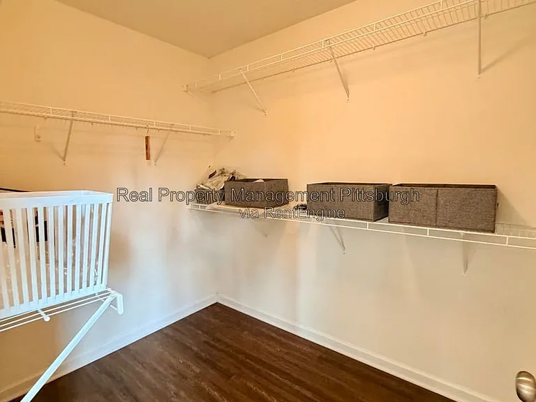 242 Corey Dr — Photo 14