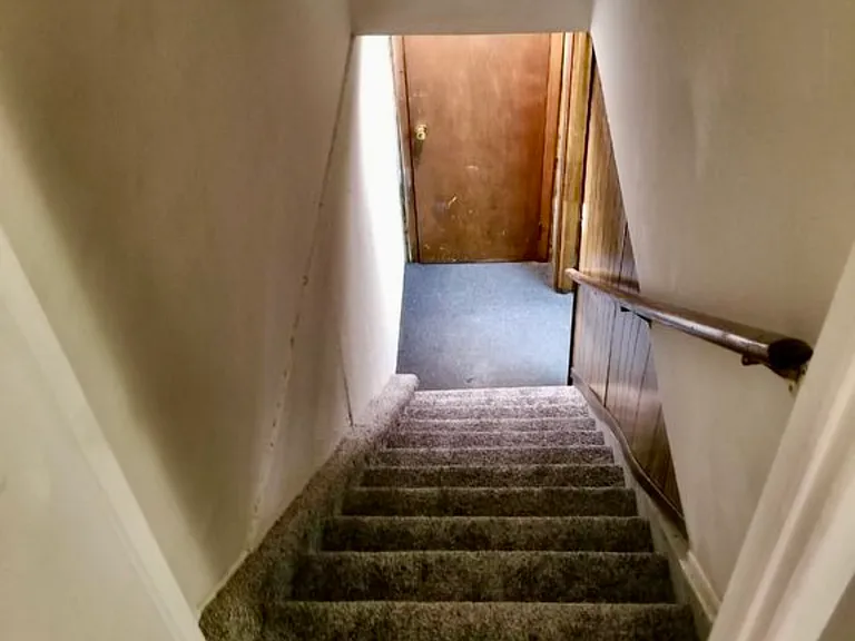 41725 Utica Rd — Photo 17