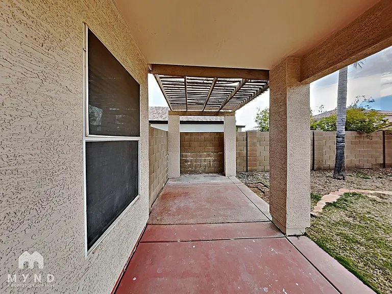 11821 W Cortez St — Photo 21