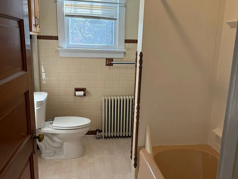 815 Grosstown Rd — Photo 10